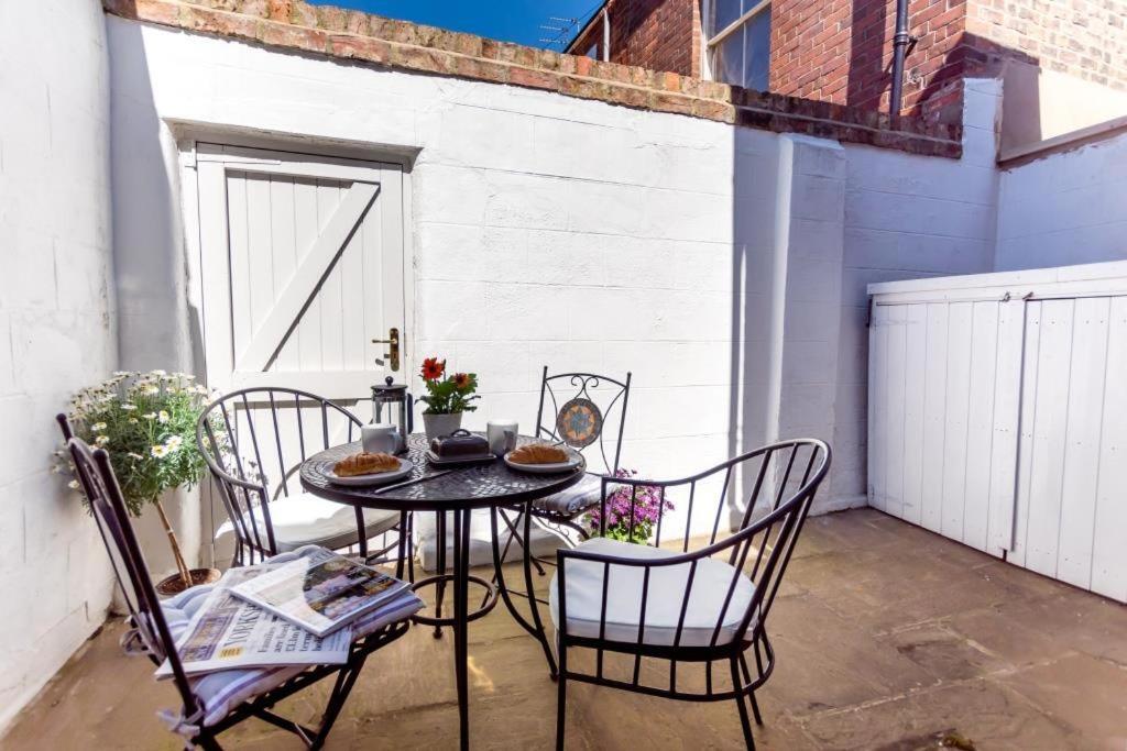 48 Fairfax Street Villa York Dış mekan fotoğraf